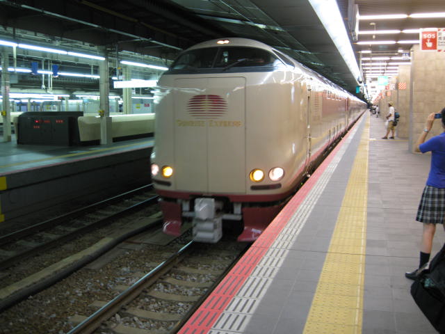 10-sum-tokyo6.JPG