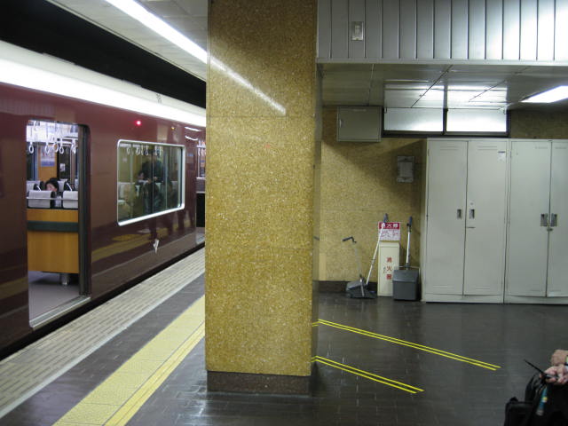 hankyu-kawaramachi12.JPG