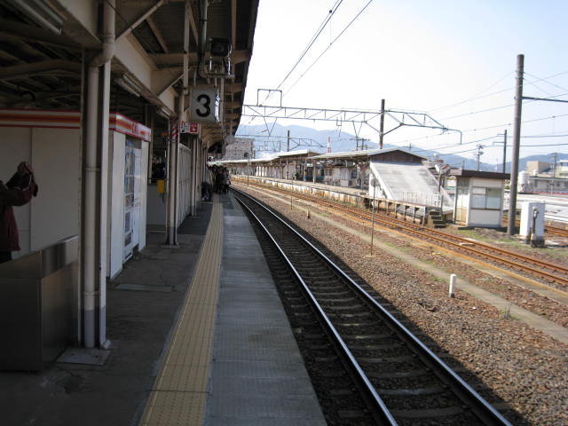 jr-tsuruga10.JPG