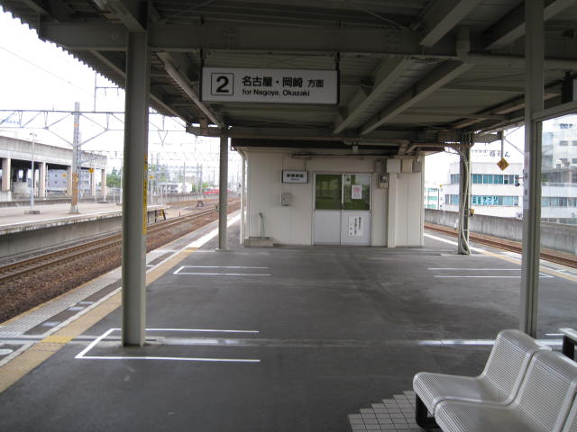 jr-owariichinomiya22.JPG